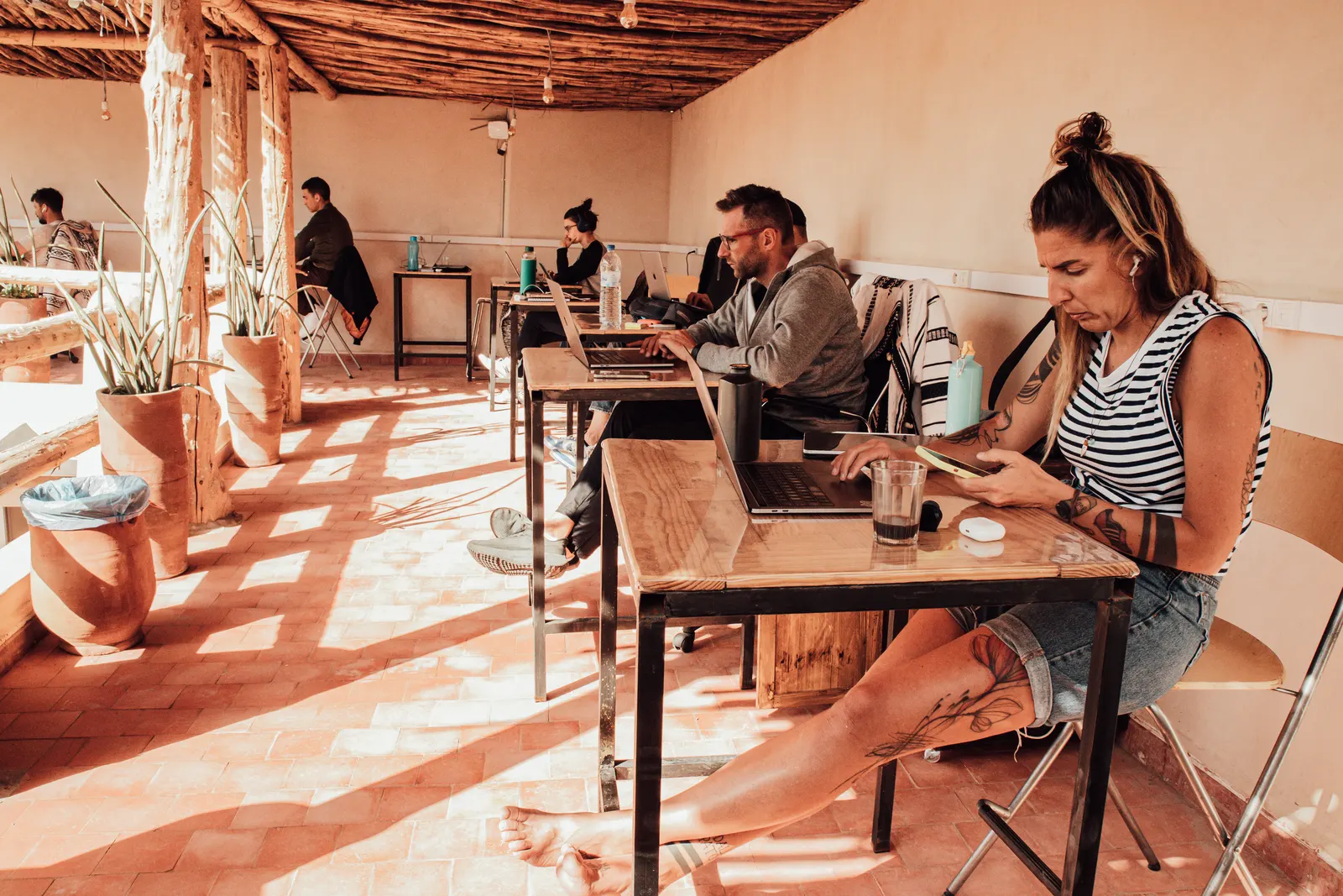 Momento di lavoro e follow-up dopo un retreat Colivex